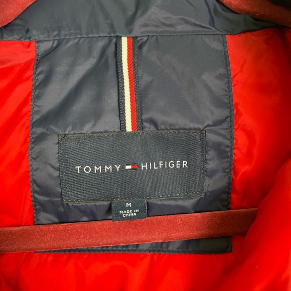Tommy Hilfiger Color Block Puffer Vest - Picture 3 of 4